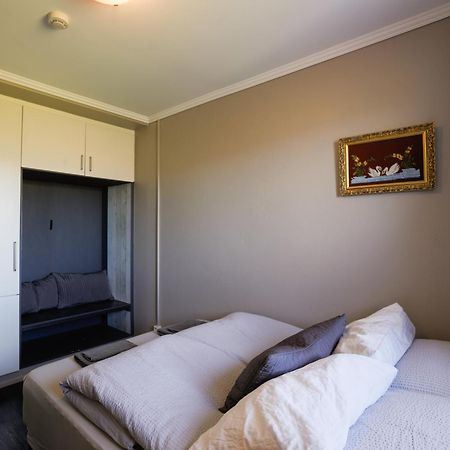 Karuna Guesthouse Saudarkrokur Dış mekan fotoğraf