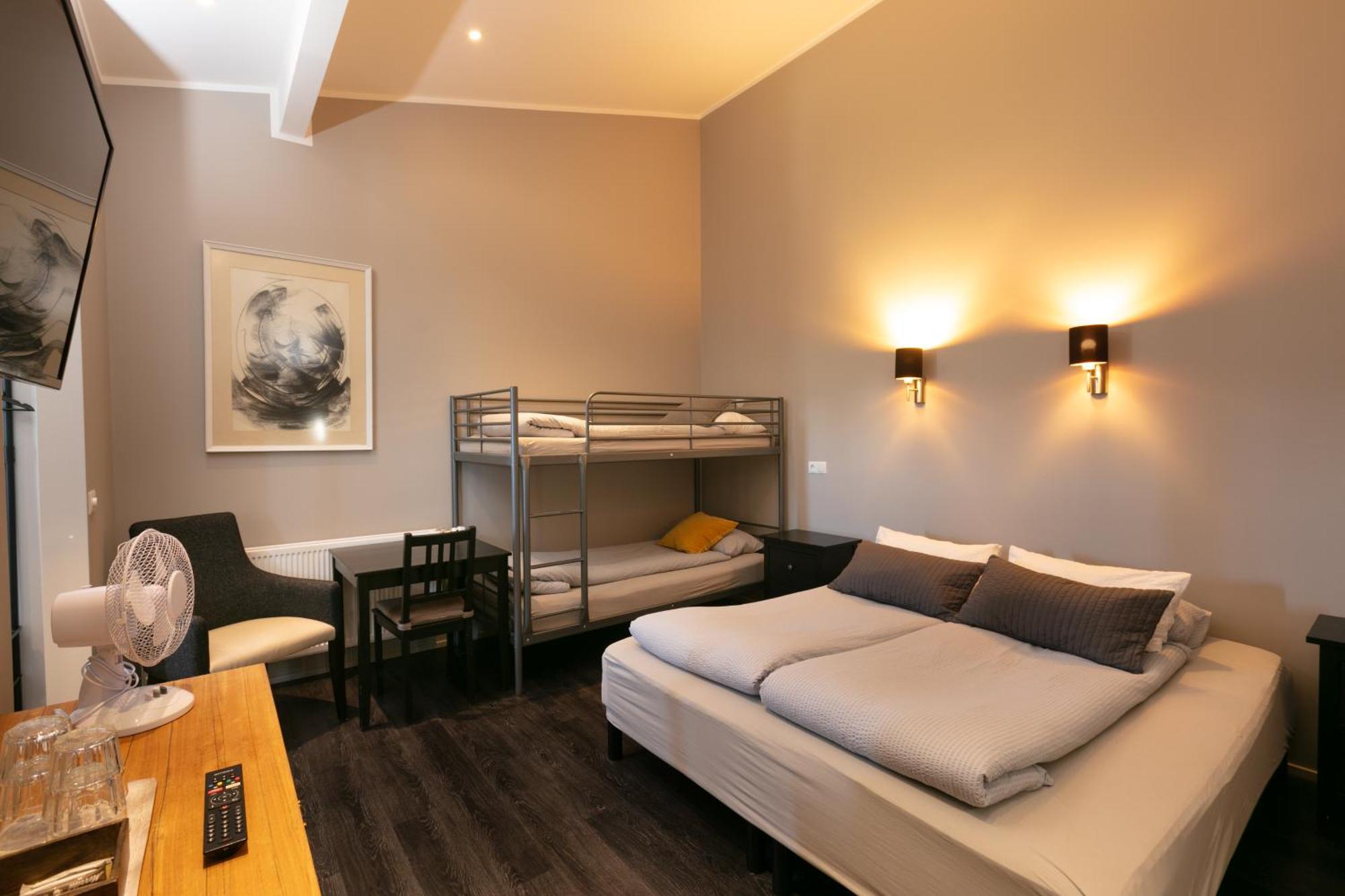Karuna Guesthouse Saudarkrokur Dış mekan fotoğraf