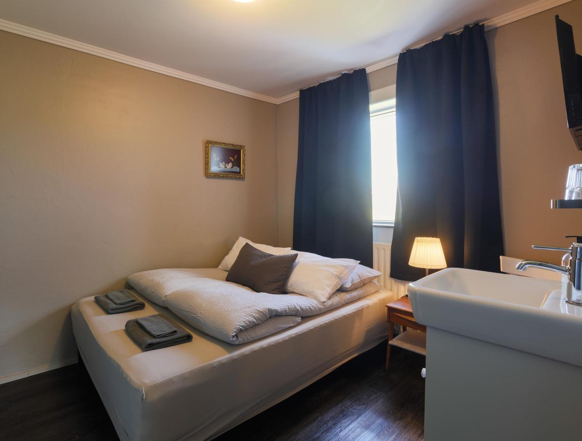 Karuna Guesthouse Saudarkrokur Dış mekan fotoğraf